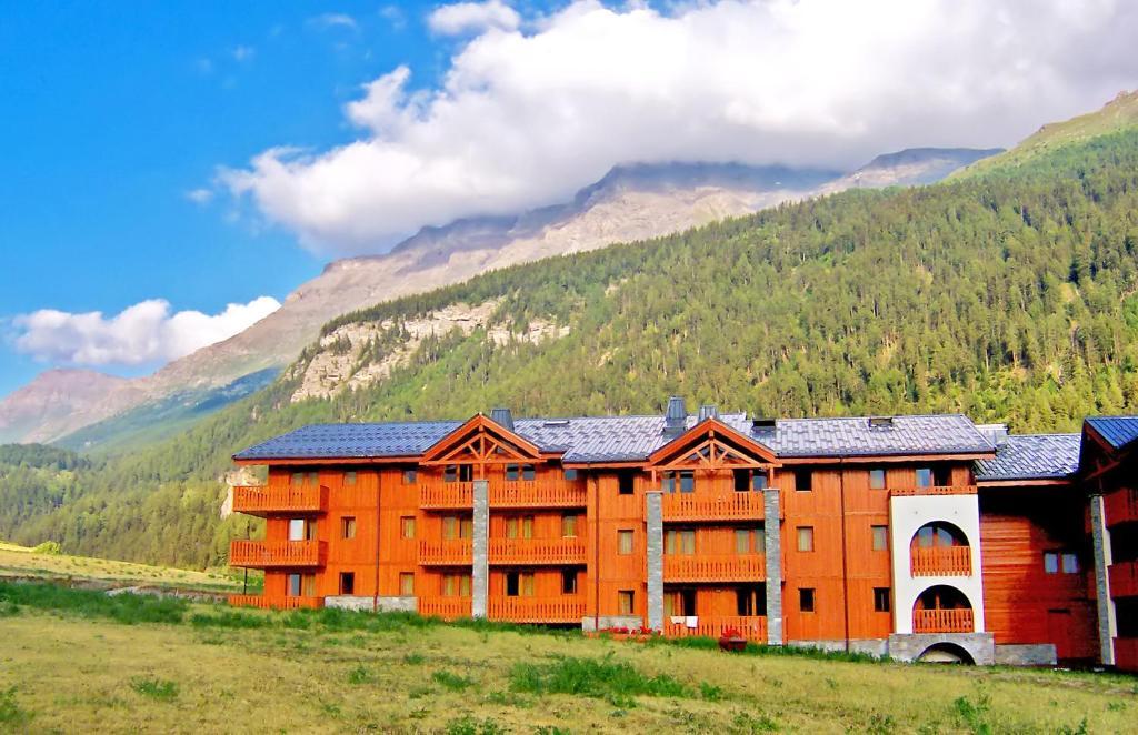 Residence Les Balcons De Val Cenis Le Haut Ланлевіллар Екстер'єр фото