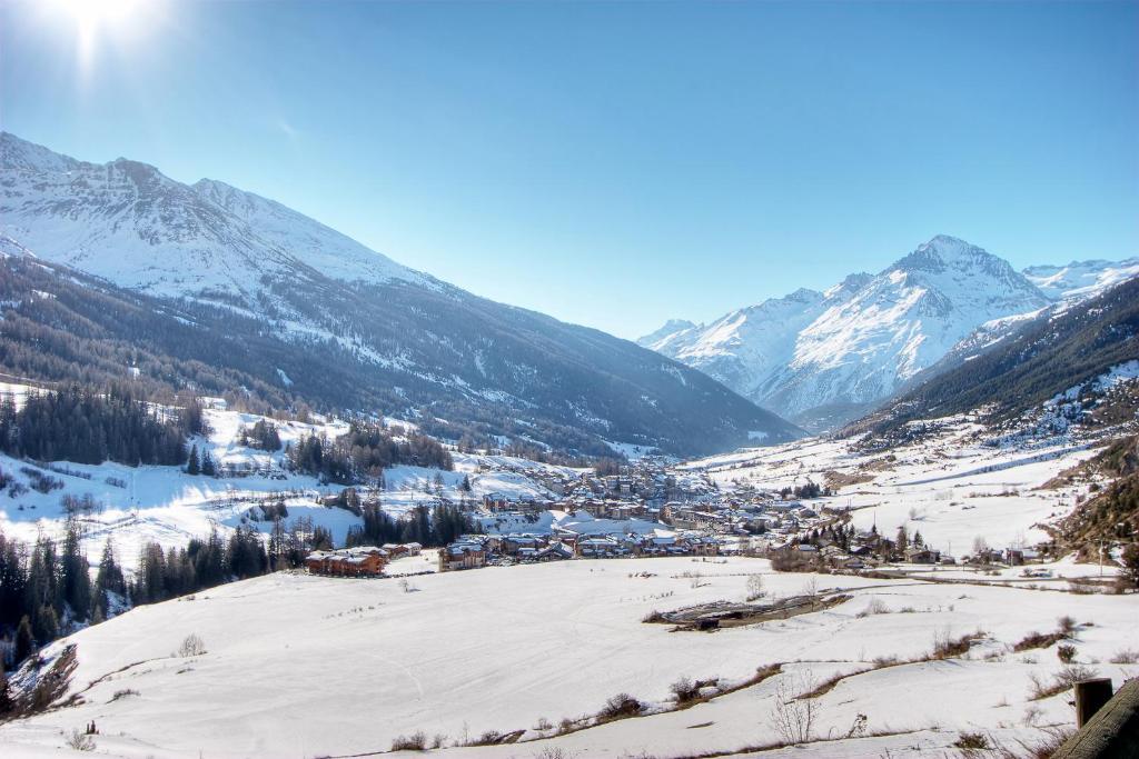 Residence Les Balcons De Val Cenis Le Haut Ланлевіллар Екстер'єр фото